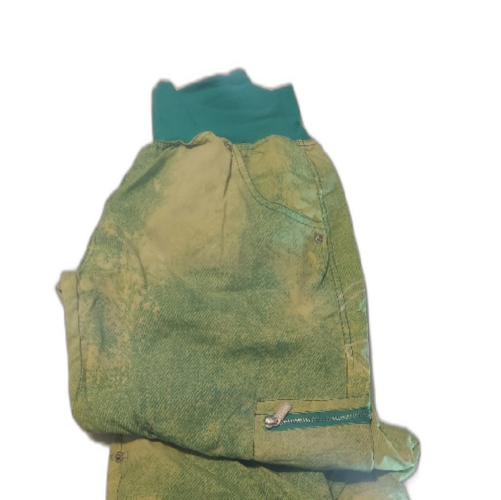 Zumba Capri Pants - Green & Yellow Size Large